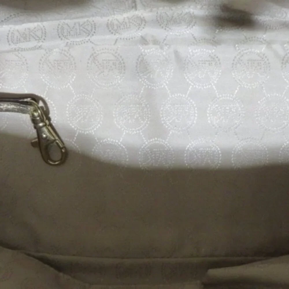 Michael Kors gorgeous bag